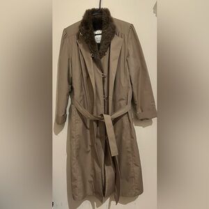 London Fog Tan Trench Coat with Fur Collar
